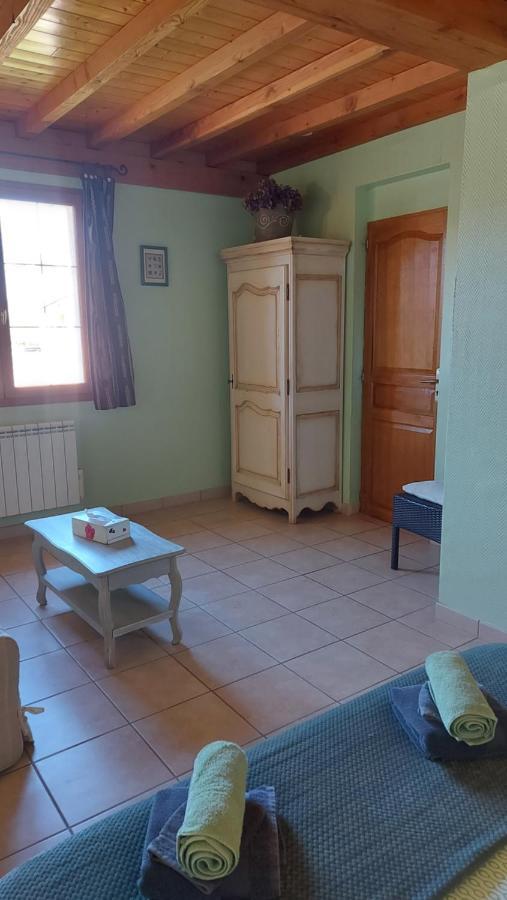 Le Moulin De L'Etang Hotel Chaneins Екстериор снимка